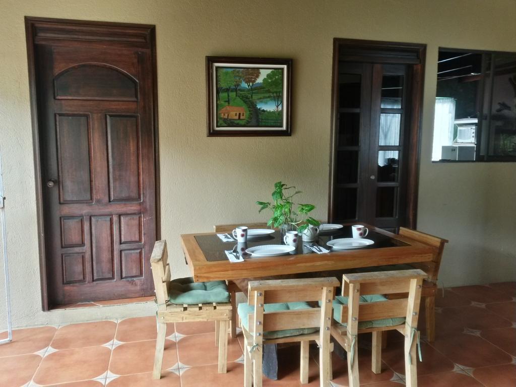 Nacientes Lodge Bijagua Eksteriør billede